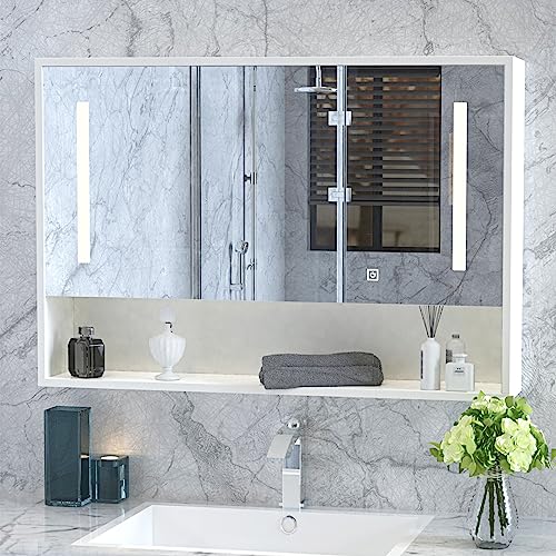 Msutree 3 Türen Badspiegelschrank mit Beleuchtung Wandmontierter Badspiegelschrank Spiegelschrank Einstellbarer Lichtstärke für Badezimmer Duschraum 900 * 600mm